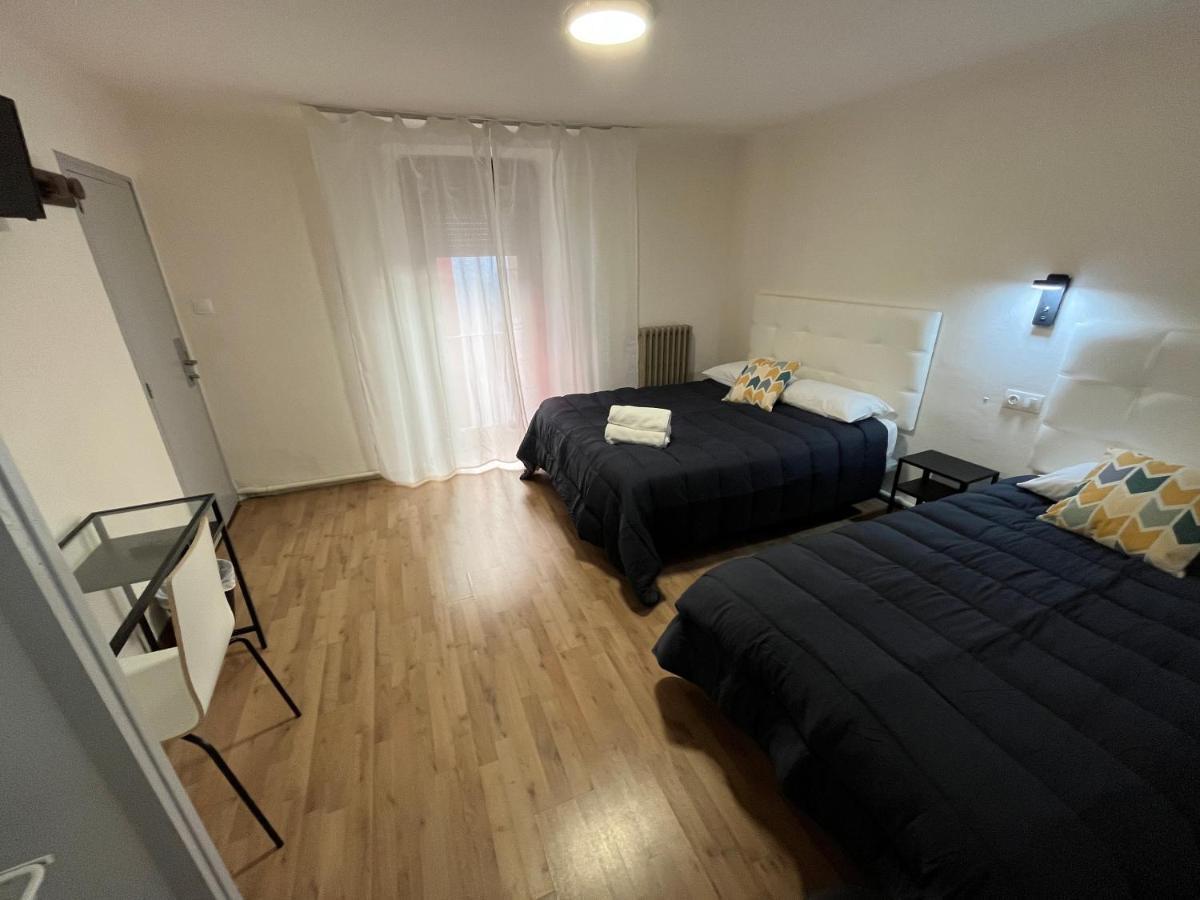 Hostal Ars Puigcerdà Εξωτερικό φωτογραφία