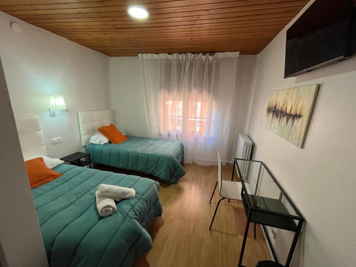 Hostal Ars Puigcerdà Εξωτερικό φωτογραφία